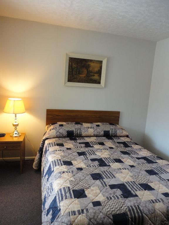 Fonthill Hipwell'S Motel חדר תמונה